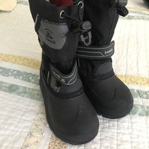 Toddler Kamik boots